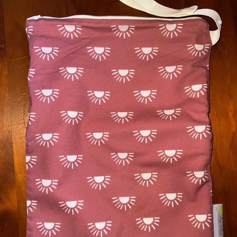 Itzy ritzy wet dry bag